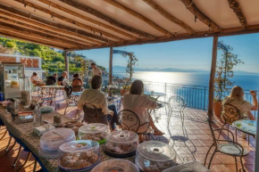Villa Pino Furore